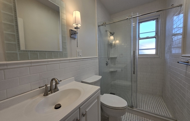 26 Chiswick Rd