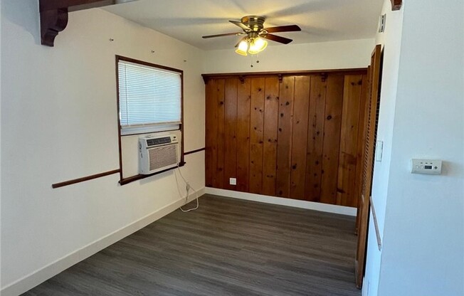 1 bed, 1 bath, 700 sqft, $1,900