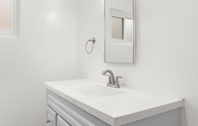 1 bed, 1 bath, 614 sqft, $1,695, Unit 20
