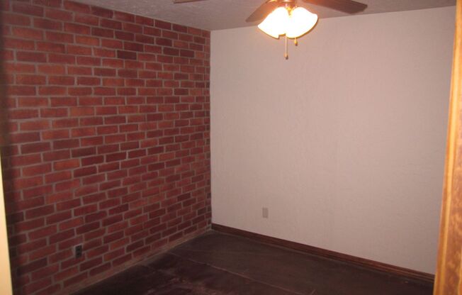 4 beds, 2 baths, 1,766 sqft, $2,275, Unit AW 118