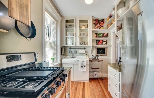 1 bed, 1 bath, 610 sqft, $2,600, Unit 8