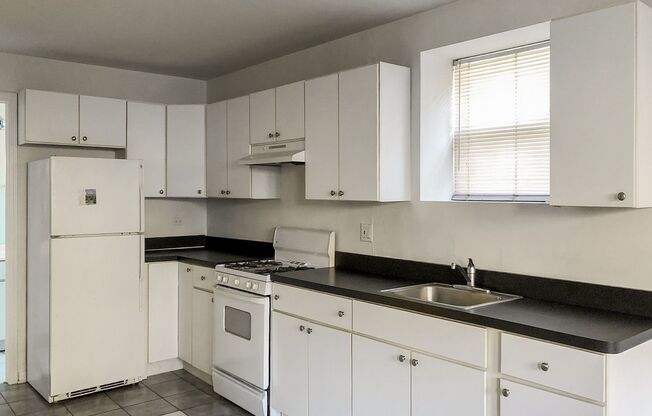 Studio, 1 bath, 515 sqft, $1,635, Unit 1022-3