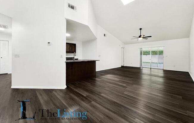 1317 COOLRIDGE DR