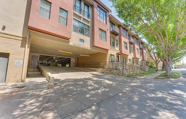 Underground Parking at Vue Greenville, Dallas
