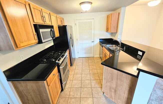 2 beds, 2 baths, $1,800, Unit UNIT 1126