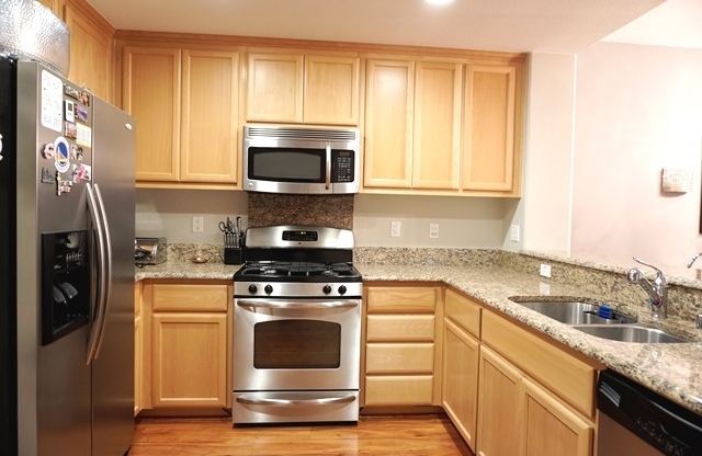 2 beds, 2 baths, $3,600