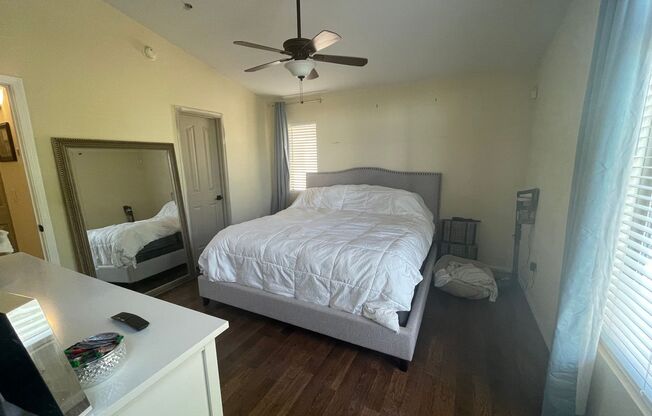 2 beds, 2.5 baths, $2,195, Unit # 1219