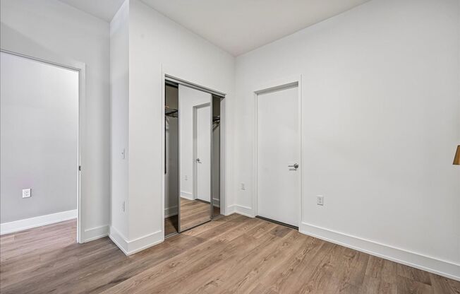 1 bed, 1 bath, 569 sqft, $1,899, Unit 208