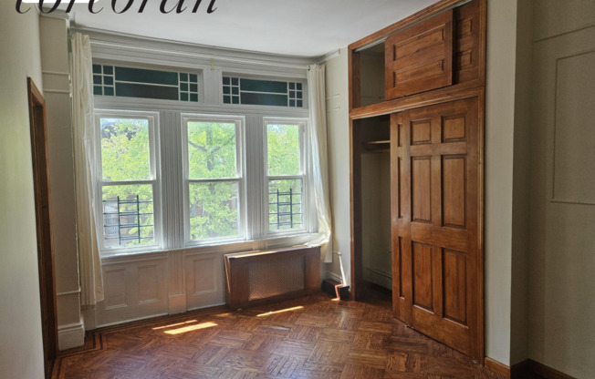 449 46 ST