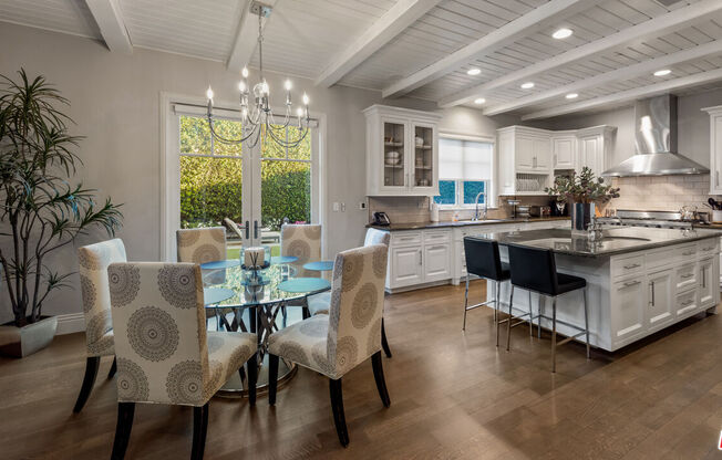 1064 AMALFI DR