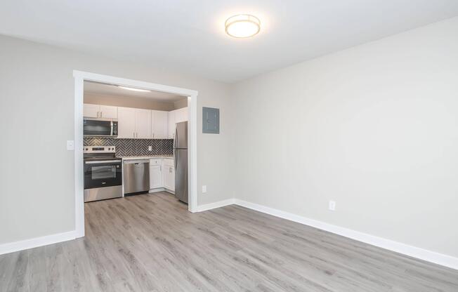 2 beds, 2 baths, 1,120 sqft, $1,829