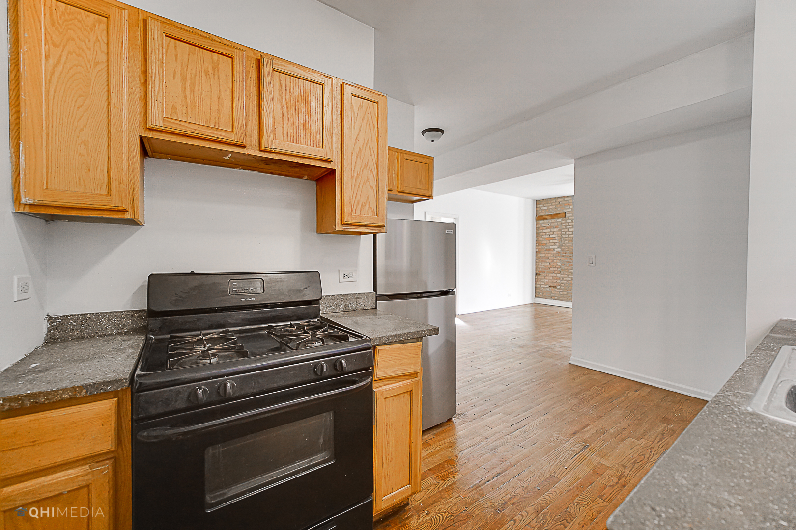 438 E 62 ST
