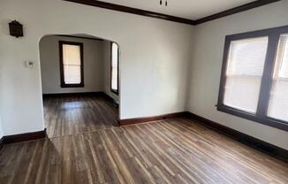 125 W 12 AVE
