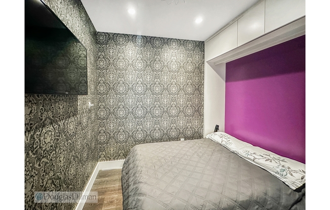 2 beds, 1 bath, 940 sqft, $6,500, Unit 11K