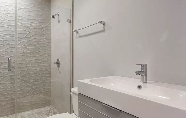 2 beds, 1 bath, 802 sqft, $1,719, Unit Unit 25