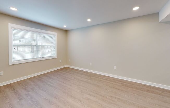 2 beds, 1.5 baths, 1,100 sqft, $1,462, Unit K1