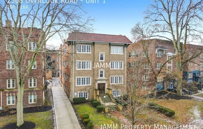 2568 OVERLOOK RD