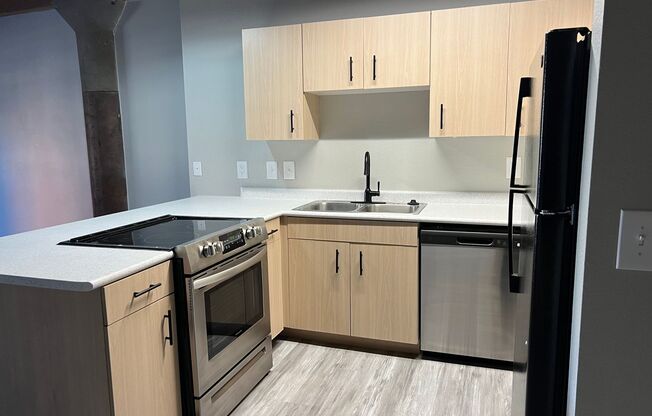 1 bed, 1 bath, 720 sqft, $1,290, Unit 107