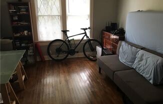 2 beds, 1 bath, $2,500