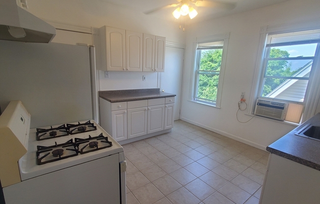 26 BUTTONWOOD ST
