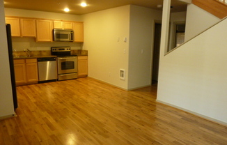 3 beds, 2 baths, $2,200