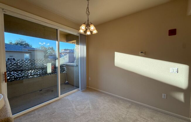 1 bed, 1 bath, $1,900, Unit #728