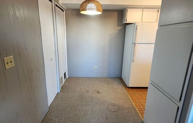 1 bed, 1 bath, $699, Unit #35