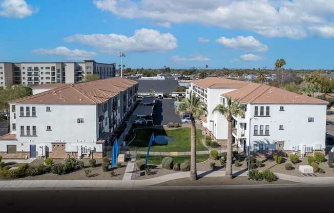 Uptown Phoenix at 60 at Melrose, Phoenix, AZ