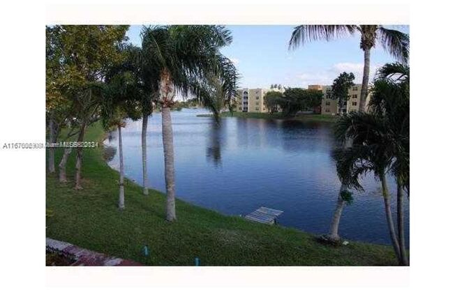 3 beds, 2.5 baths, $2,990, Unit # 8 C