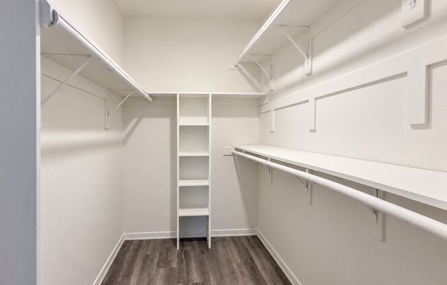 3 beds, 2 baths, 1,125 sqft, $3,598, Unit 301