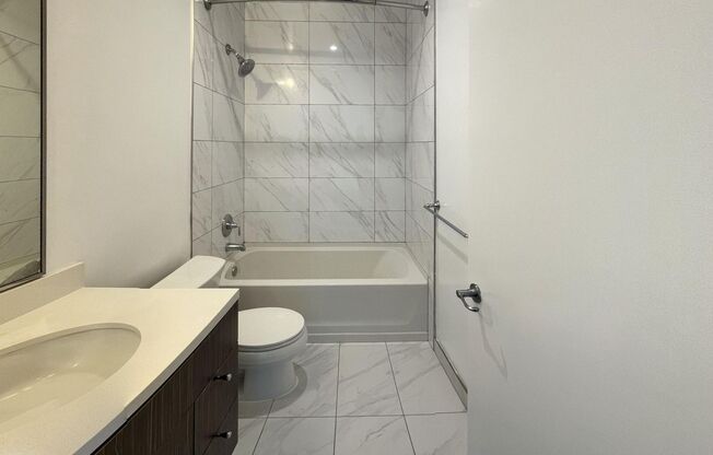 1 bed, 1 bath, 715 sqft, $2,097.5, Unit 304