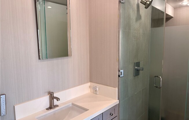 1 bed, 1.5 baths, 883 sqft, $4,200, Unit 1409