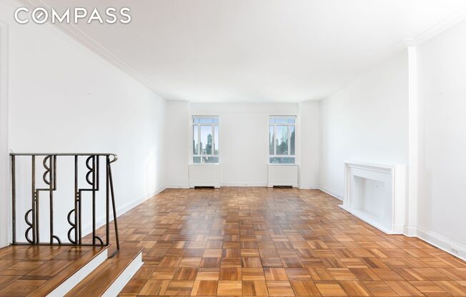 2 beds, 2 baths, 1,215 sqft, $10,000, Unit 25K