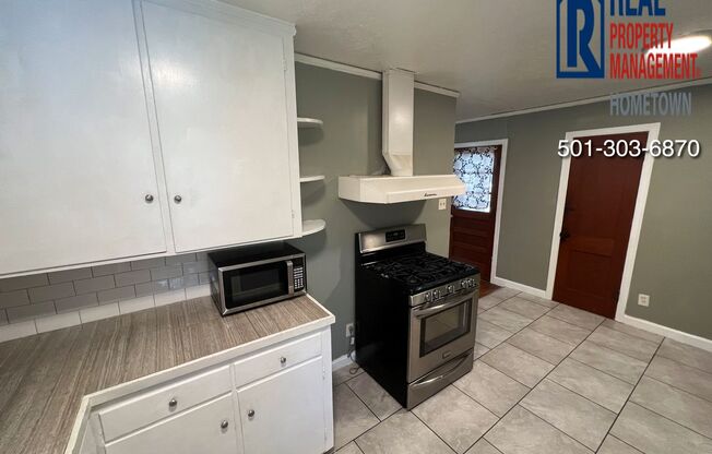 4424 E DR