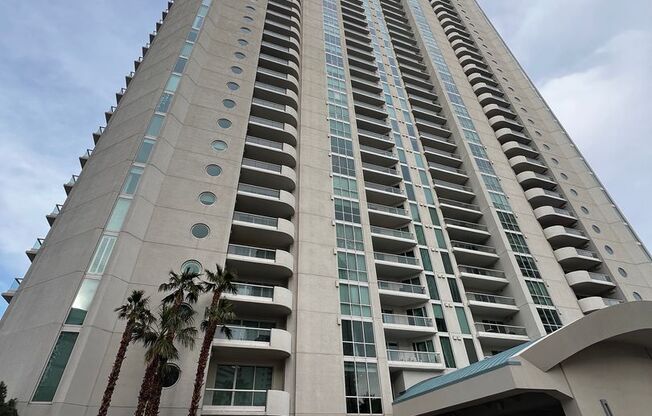 Turnberry Place - 2 Bedroom 2 Bath Condo