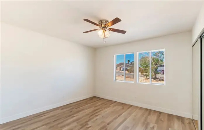 Stylish & Spacious: Newly Renovated 3 Bedroom Home with Large Backyard and Modern Amenities.