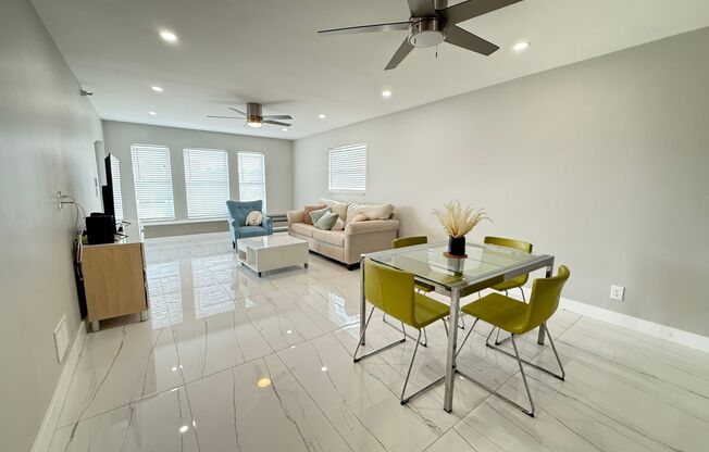 2/2 Available Now! Welcome to Cartagena near IMG