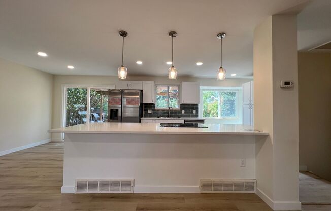 Recently Renovated 4BD/3BA Home in North Boulder - Available NOW!