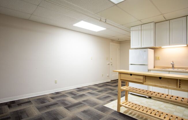 Goose Hollow 1-Bedroom w/ $250 OFF Ready Now!