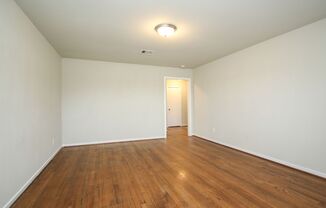 3 beds, 1 bath, $1,497