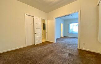 Studio, 1 bath, 410 sqft, $1,395, Unit 1