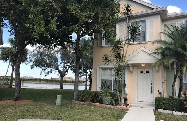 285 DUVAL CT