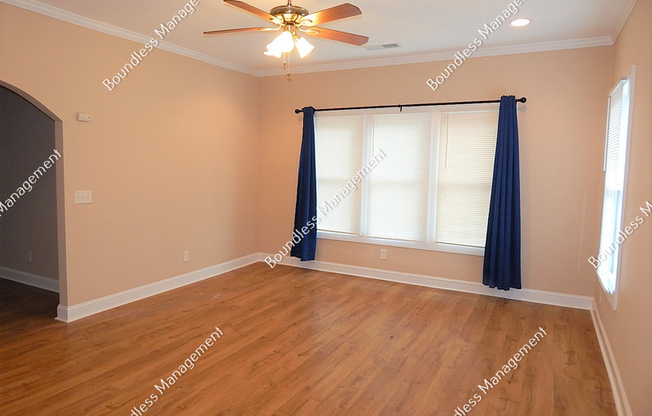 1420 LAKEWOOD AVE SE