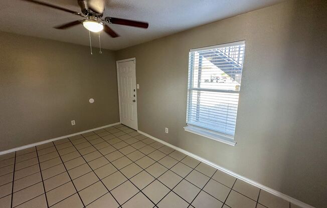 Cozy Two Bed In Heart of Killeen!!!