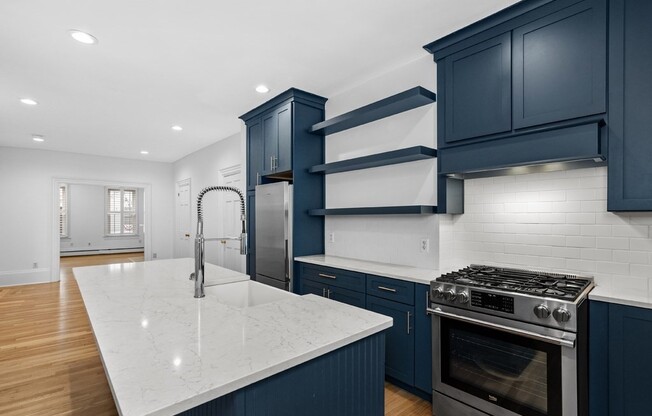 271 BUNKER HL ST