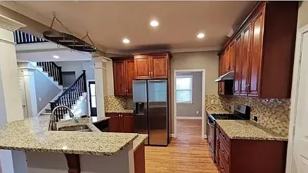 2411 MAGNOLIA SPG CT NE