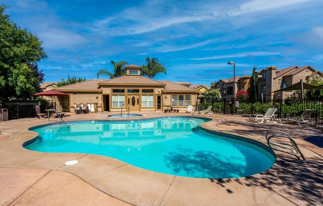 2 beds, 2 baths, $2,400