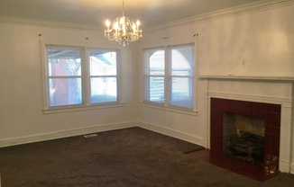 3 beds, 1 bath, $1,395