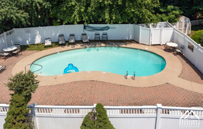 2 beds, 2 baths, 770 sqft, $1,950, Unit 264-03