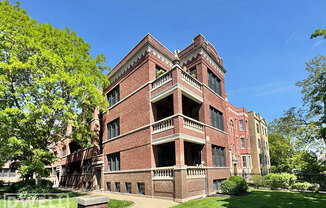 2516 N Kedzie Ave